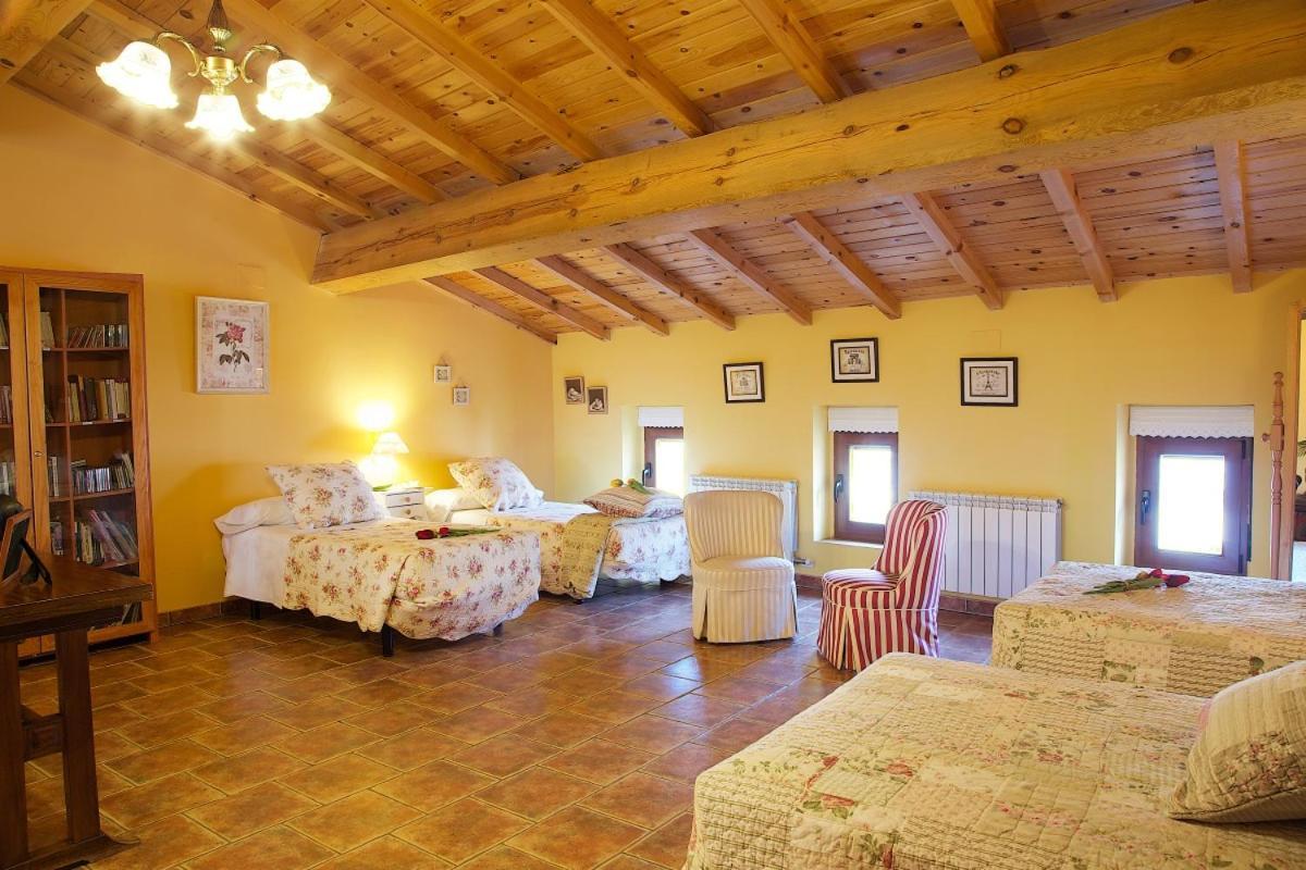 Beautiful Alamedas - Una Casa Rural Con Una Historia Unica Castronuno Extérieur photo